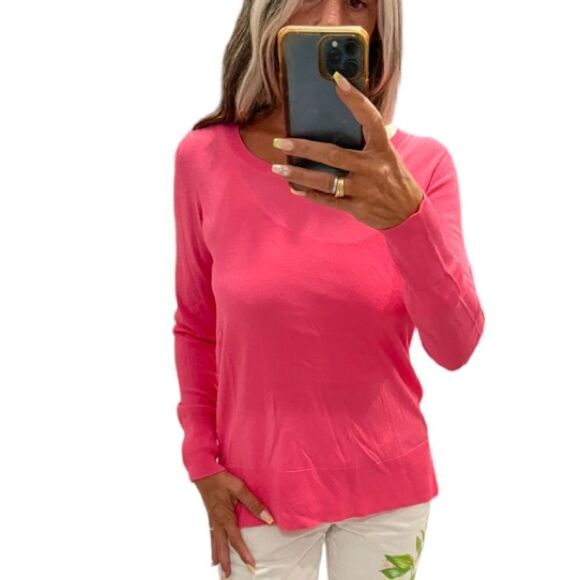 Tahari Candy Pink Viscose Blend long Sleeve Sweater.Size S - Picture 4 of 11